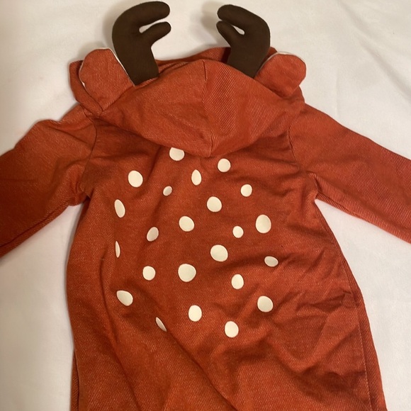 Cat & Jack 6/9 Month Christmas Hooded Deer Reindeer Baby Outfit Brown hood - Picture 4 of 6